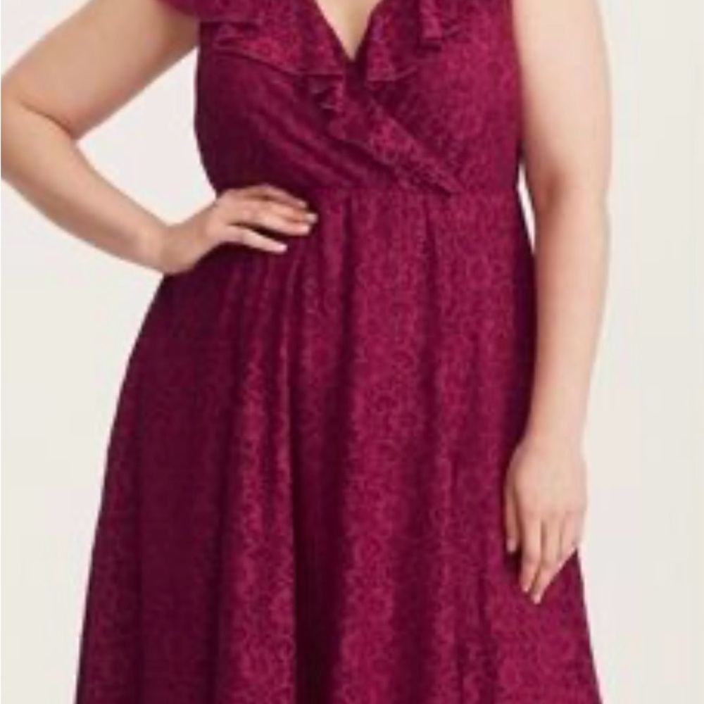 Torrid Lace Skater Berry Lace Dress size 18/20 Torrid size 2